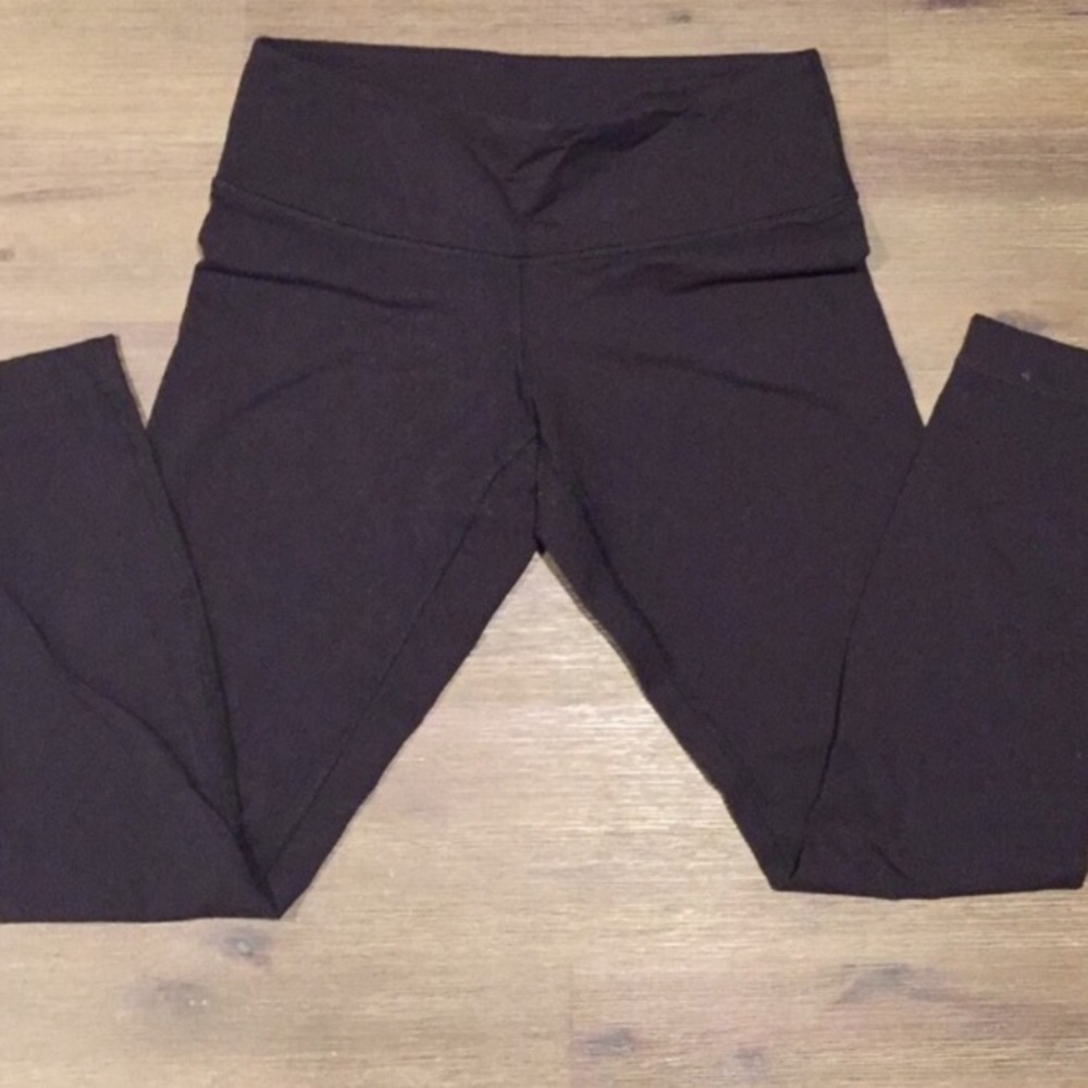 Lululemon wunder under